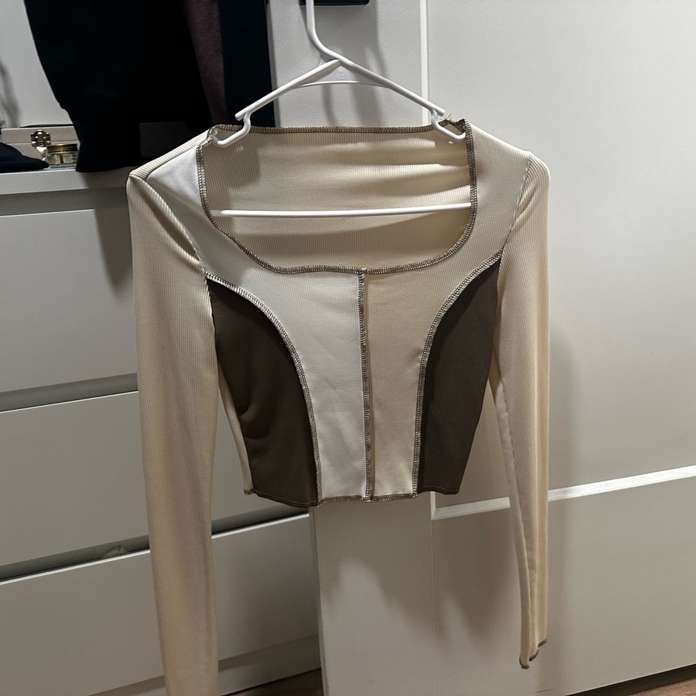 ❤️3 for $12❤️ Colorblock top